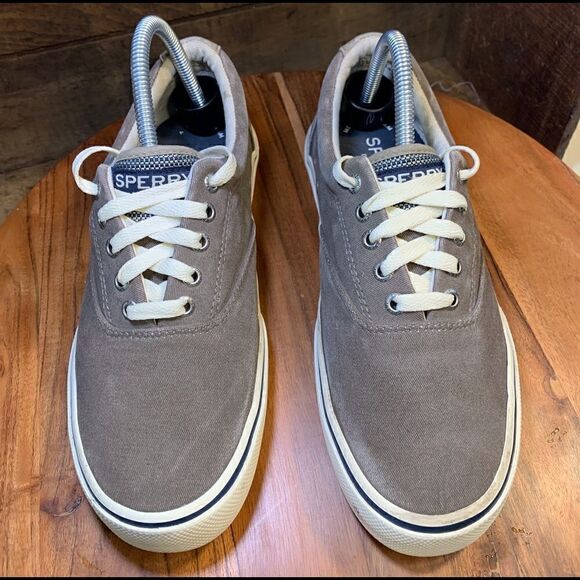 Sperry sneakers.   Inv 5470 - Picture 1 of 6